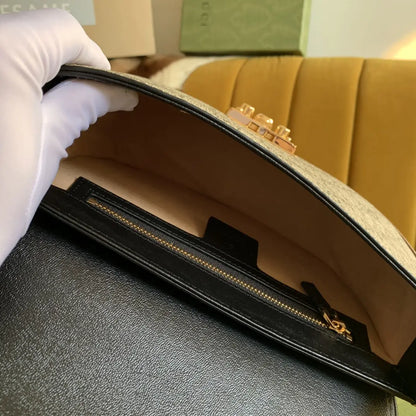 南京錠付き小型ショルダーバッグ