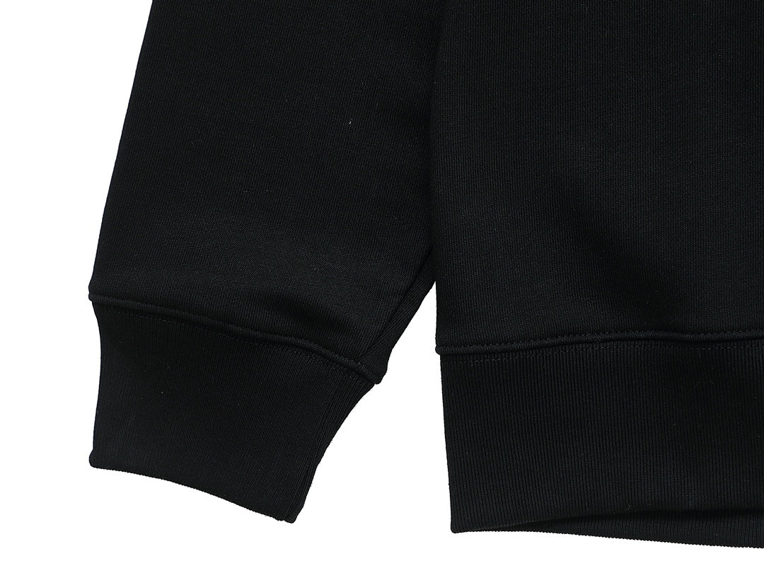 【PRADA公式旗艦店】ご好評に付き再入荷！！