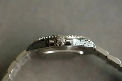 ロレックス サブマリーナーデイト 彫金 116610LV 数が少ない