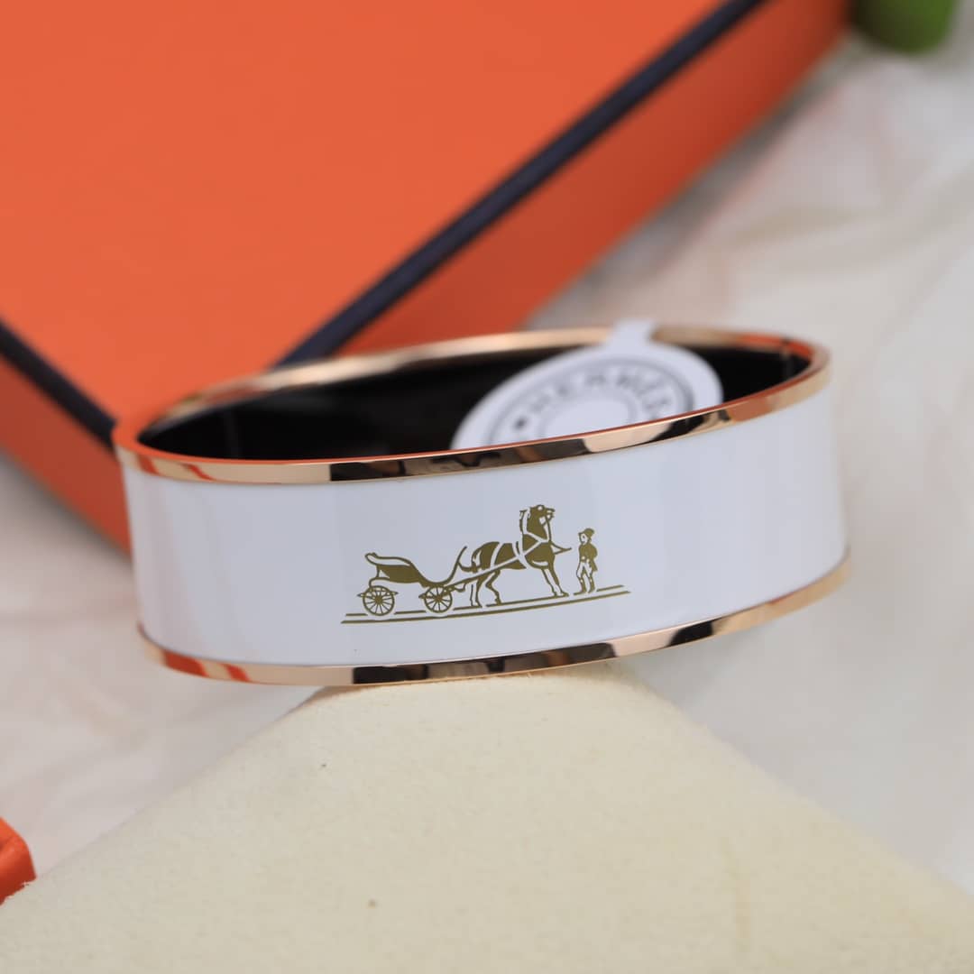 7つ星エルメスブレスレット