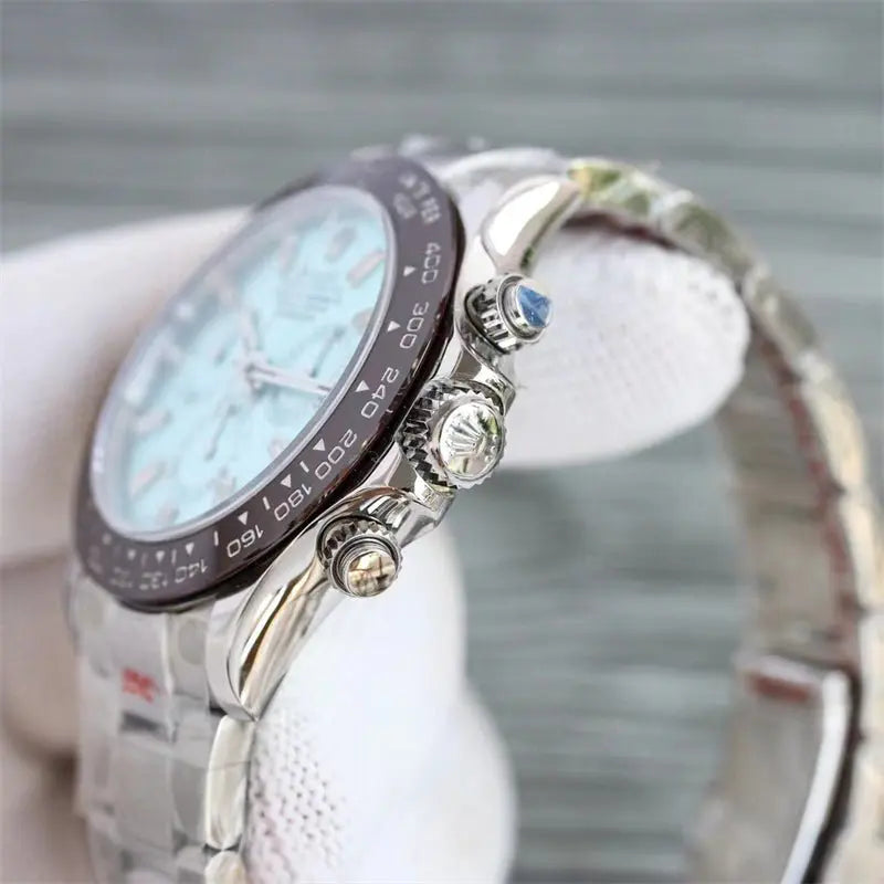 ロレックス コスモグラフ デイトナ ランダム アイスブルー 11Pダイヤモンド116506A