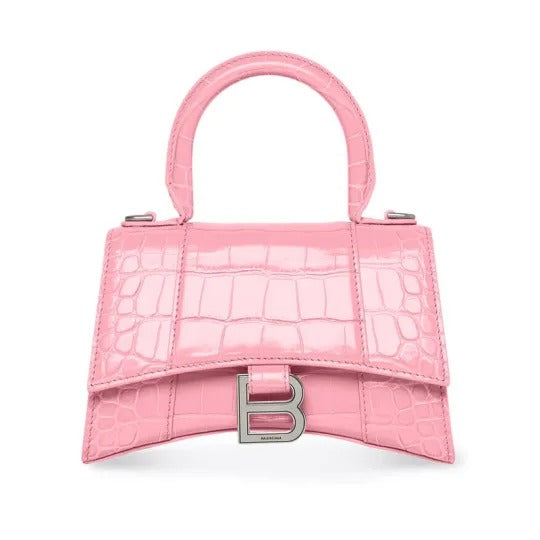 🔥STORY雑誌掲載🔥！2023新たに発表したバッグ！高垣麗子さん愛用の新作バッグが登場！💓日本人気上昇中↑↑↑売り切れ続出！