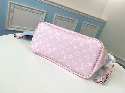 ルイ・ヴィトン M45270 エスカル ネヴァーフル MM