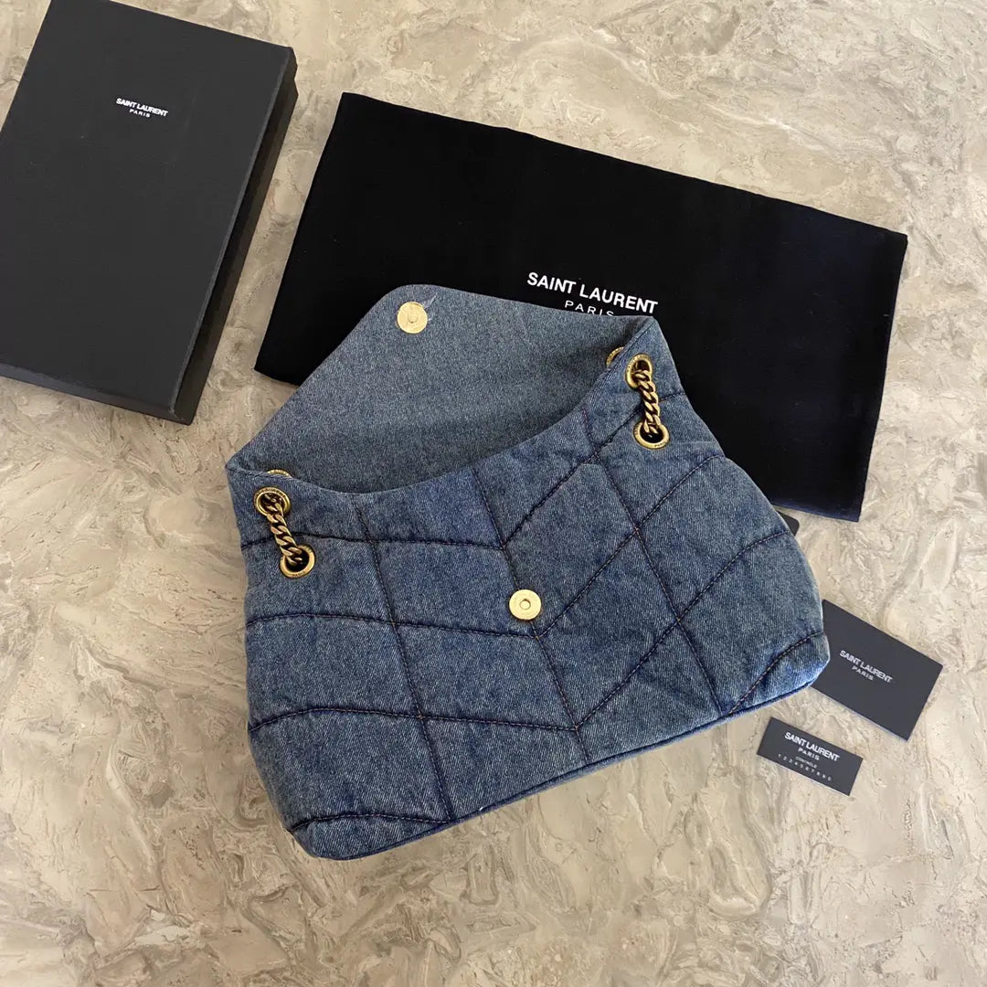 パファーミディアムバッグ