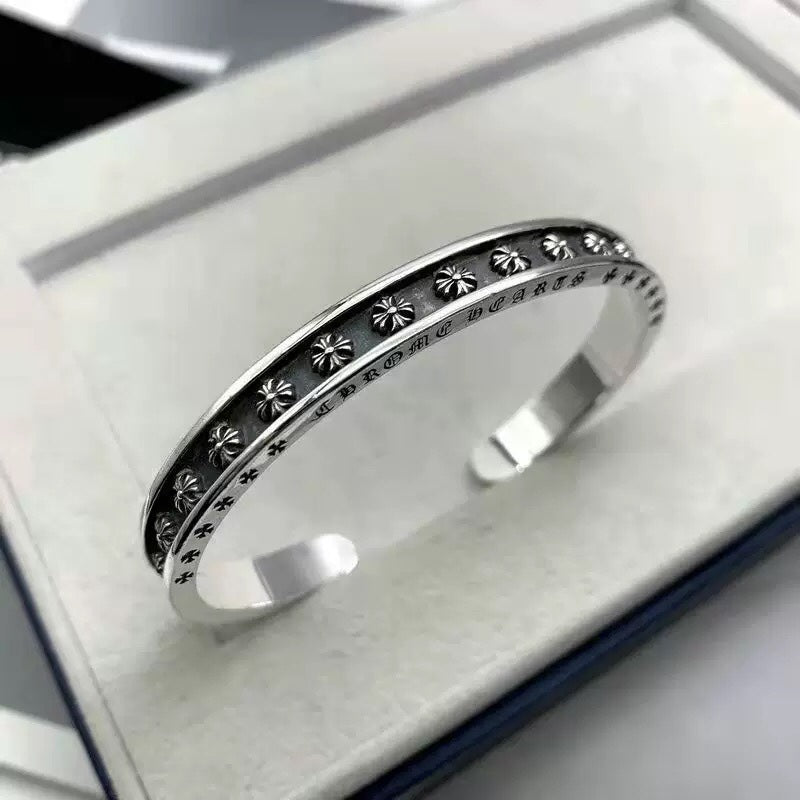 Chrome Hearts（クロムハーツ）男女共に愛されるブレスレット