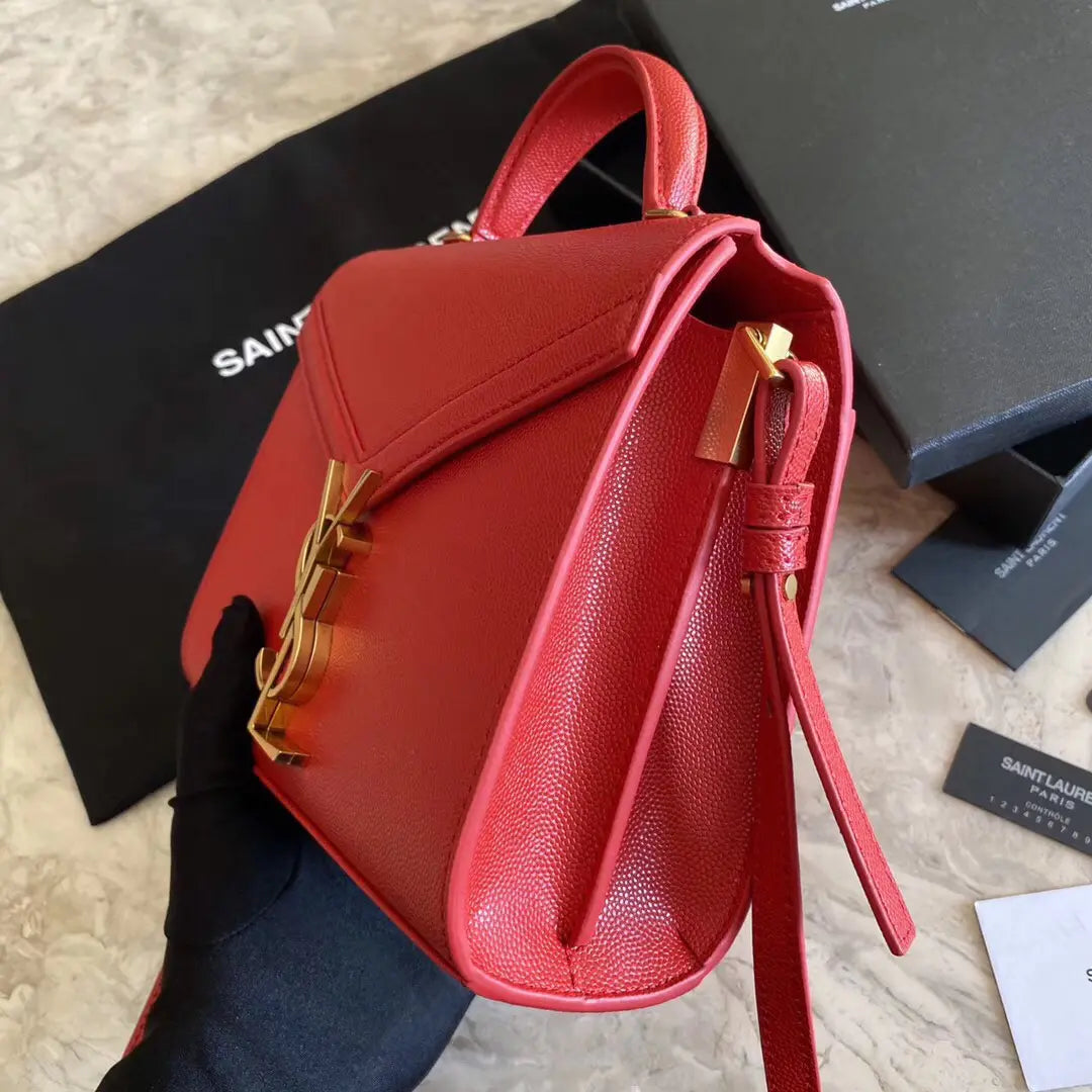 カサンドラ モノグラム クラスプバッグ マットパイソン