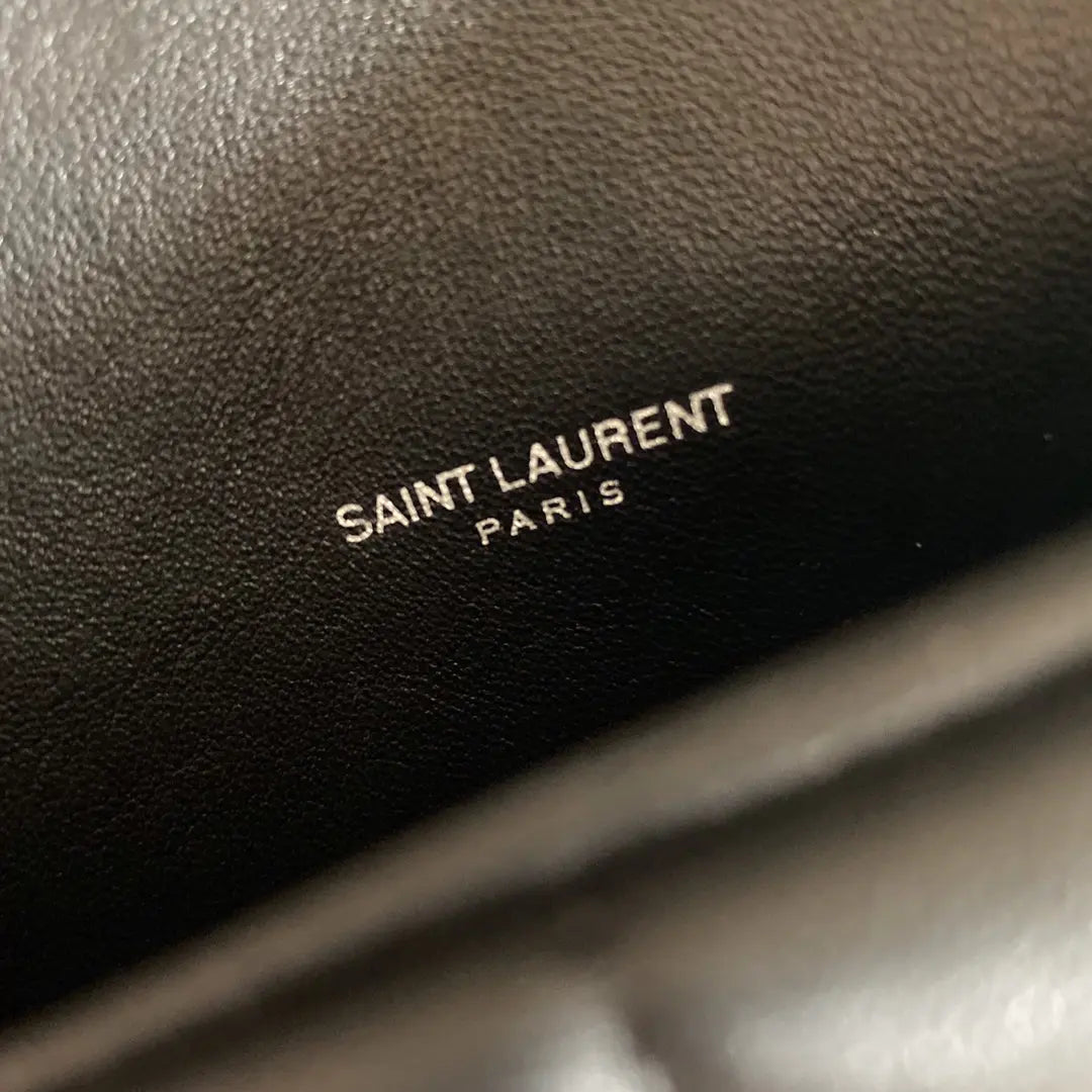 キルティングスエードのパファースモールバッグ