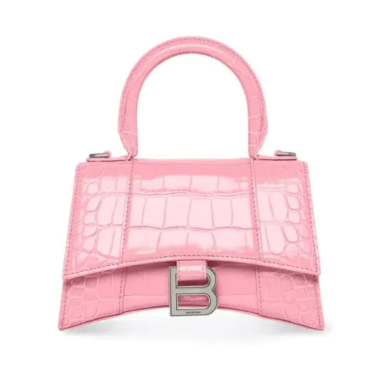 🔥STORY雑誌掲載🔥！2023新たに発表したバッグ！高垣麗子さん愛用の新作バッグが登場！💓日本人気上昇中↑↑↑売り切れ続出！