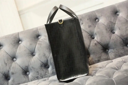 フェンディ ショッピングロゴバッグ