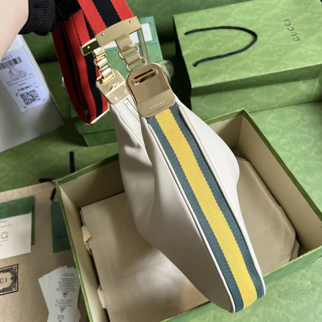 グッチ アタッシュ ラージ ショルダーバッグ