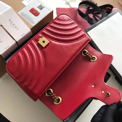 GGマーモント ミニキルティングショルダーバッグ