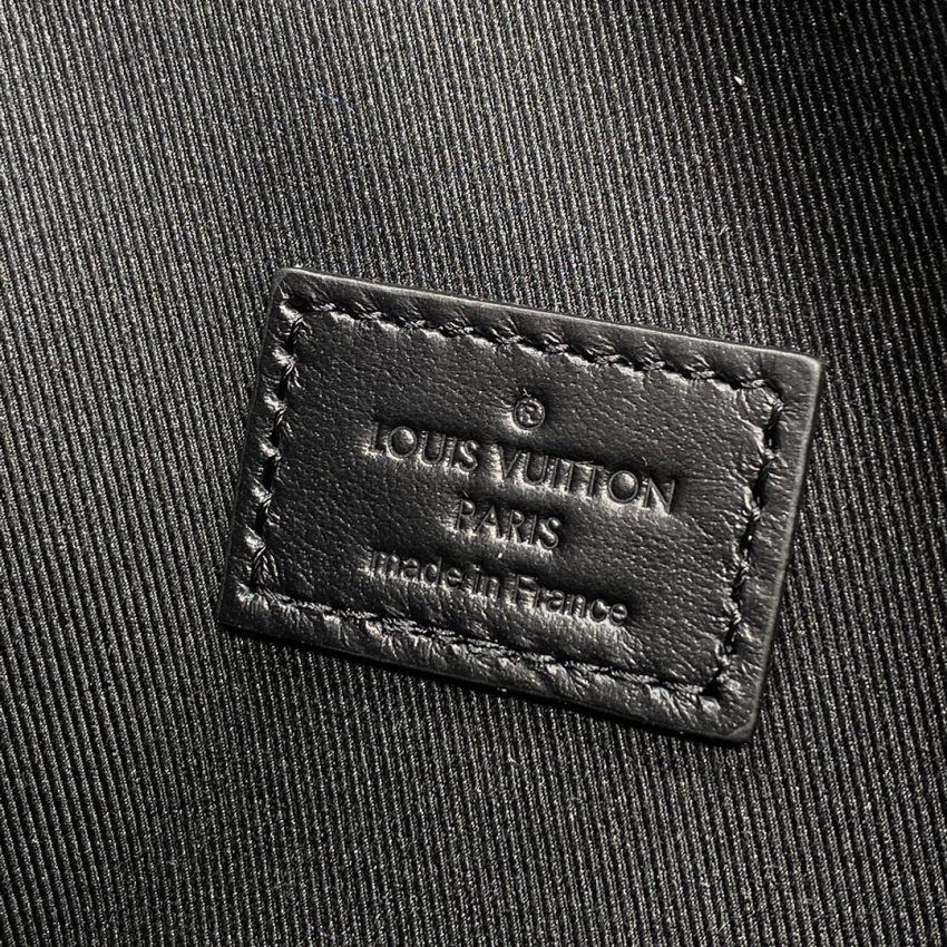 LV オンザゴー シルバー ソフト