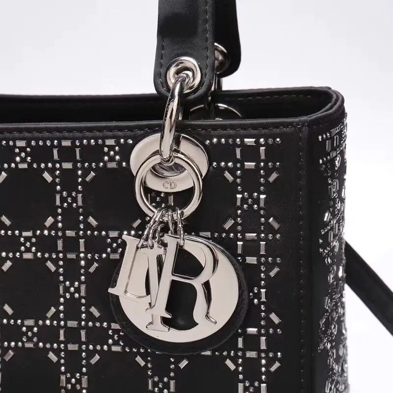 レディディオール