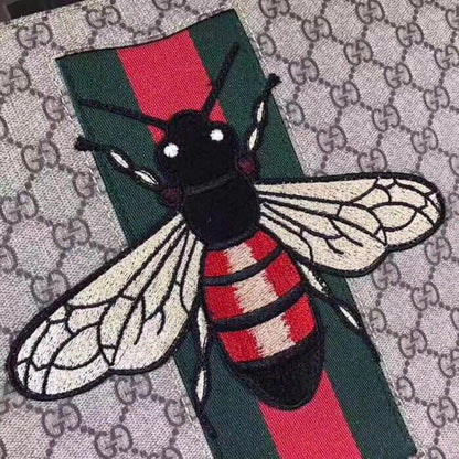 Gucci（グッチ）クラッチバッグ 35.5x25x4cm