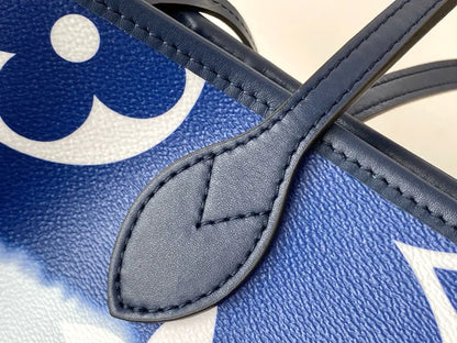 ルイ・ヴィトン M45128 LVエスカル ネヴァーフル MM