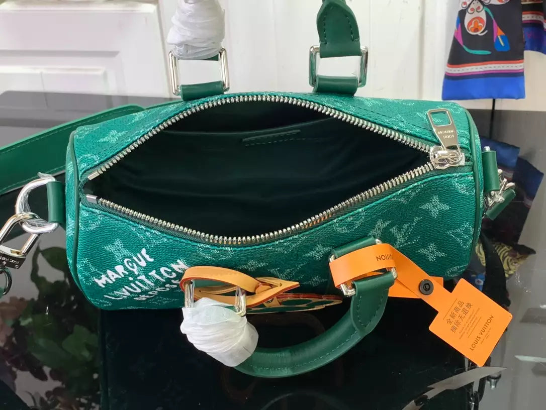 ルイ・ヴィトン キーポル・バンドリエール 25 – LW202