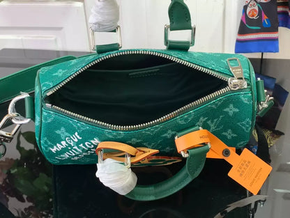 ルイ・ヴィトン キーポル・バンドリエール 25 – LW202