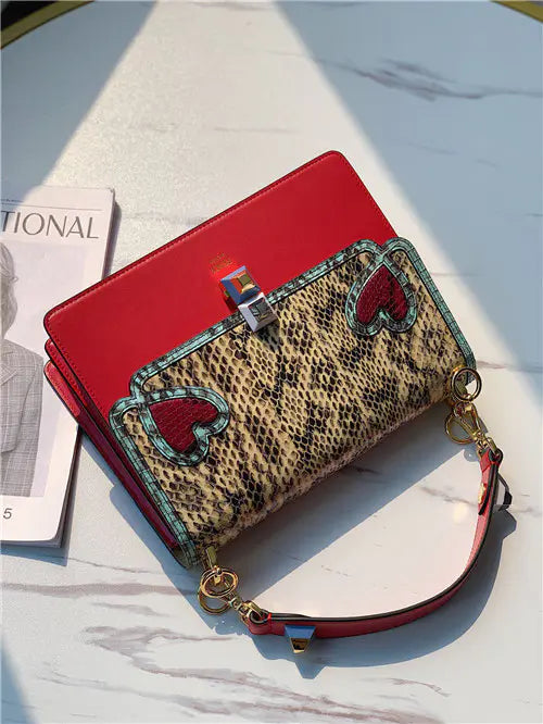 フェンディのバッグは？