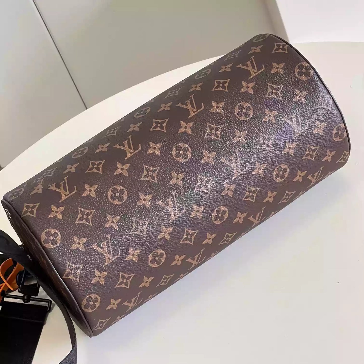 ソフト ポロション MM モノグラム マカッサル キャンバス M46691 – LW452