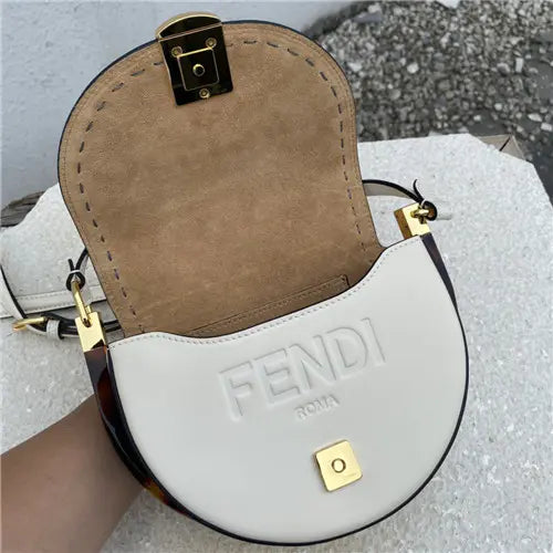 フェンディ ムーンライトバッグ