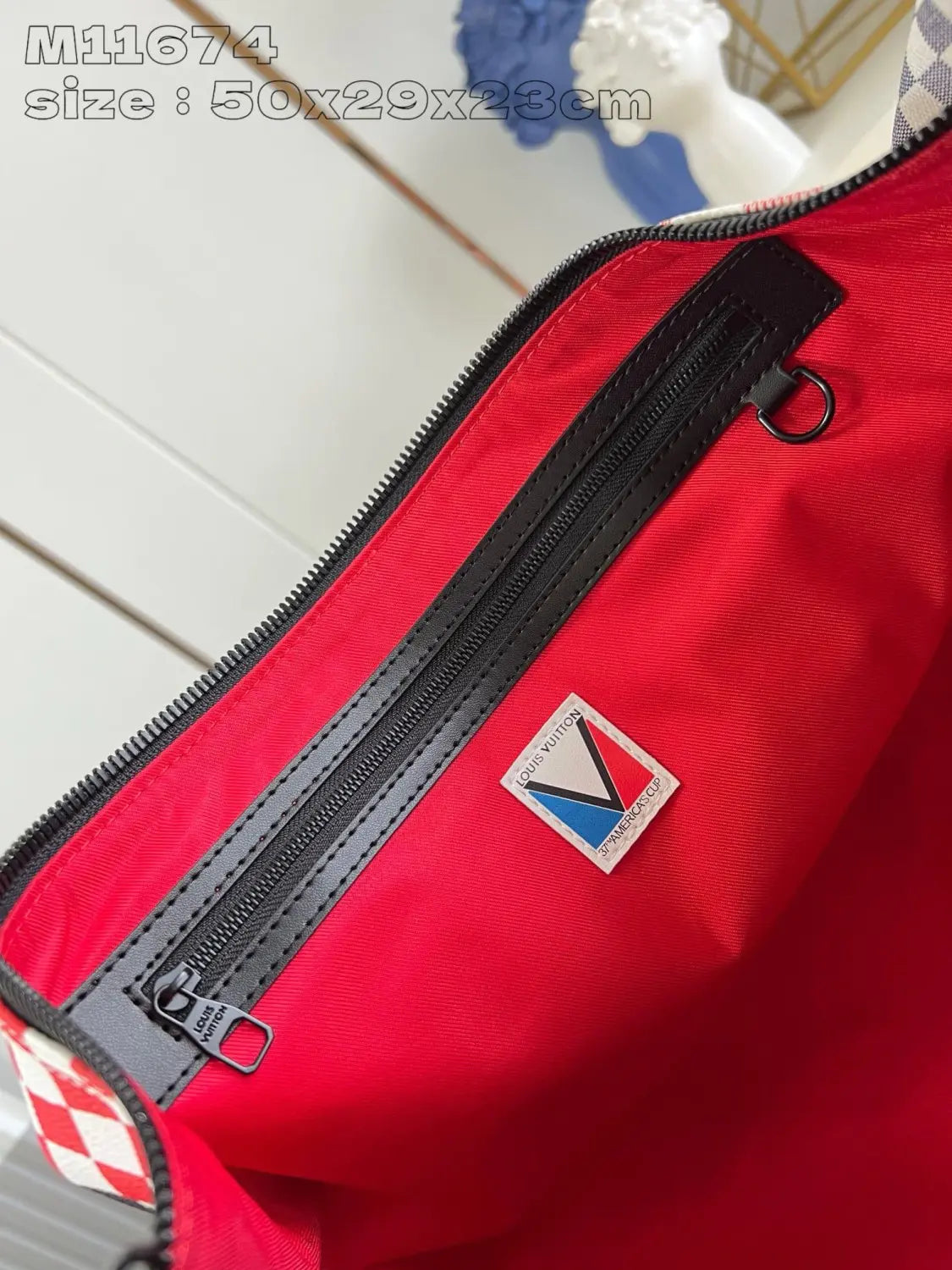 ルイ・ヴィトン M11674 キーポル・バンドリエール50