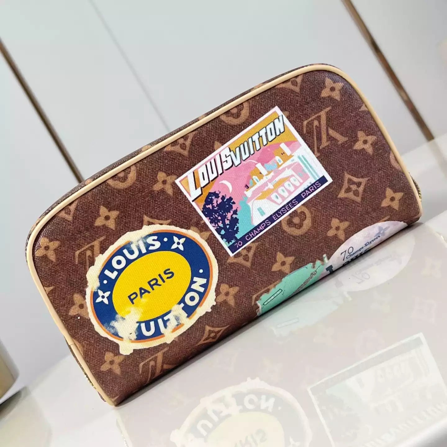 トイレタリーバッグ 2コンパートメント ブラウン モノグラム キャンバス M14744 – LW394