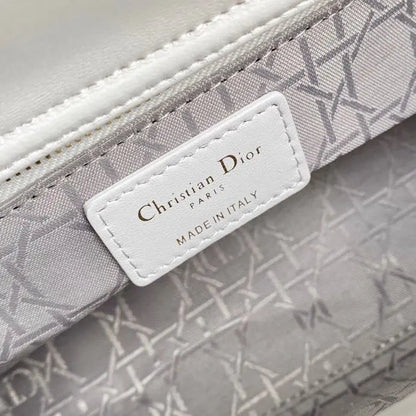 レディディオール レターバッグ ホワイト