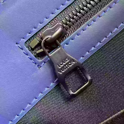 24H フラットバッグ サファイア トリヨン モノグラムレザー M11690 – LW328