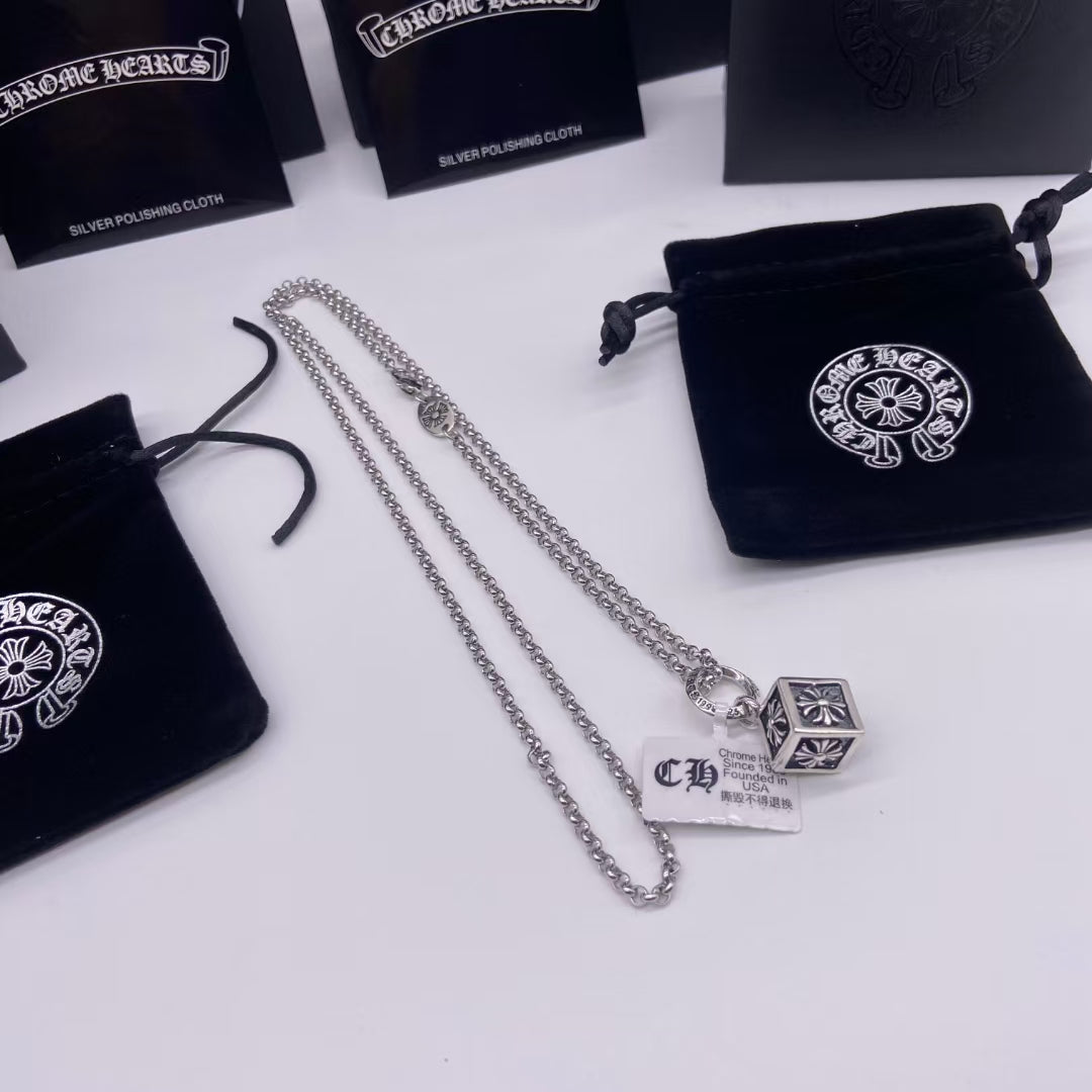 【Chrome Hearts 】クロムハーツ ダイスペンダント ネックレス