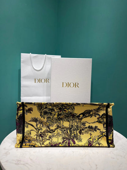 クリスチャン・ディオール ブックトートバッグ