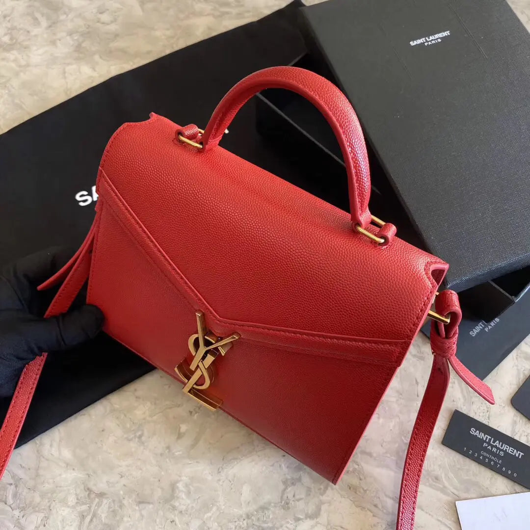 カサンドラ モノグラム クラスプバッグ マットパイソン