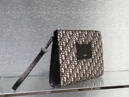 ディオール オブリーク クラッチ