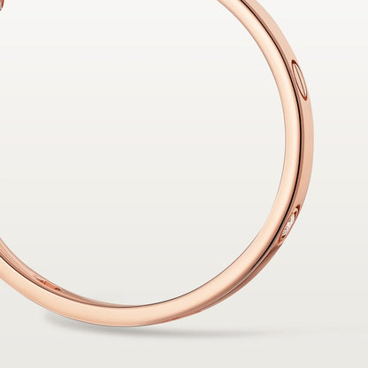 ラブイヤリング