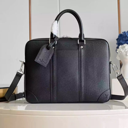 ポルトドキュメント ボヤージュ PM ブリーフケース タイガレザー M30925 – LW329