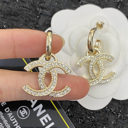 シャネル フルダイヤモンド ダブルC イヤリング