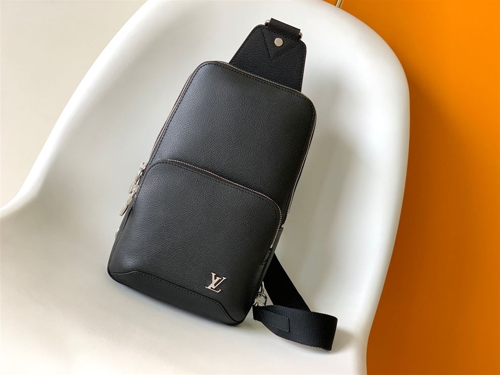 ルイ・ヴィトン アベニュー・スリングバッグ タイガ – LVB030