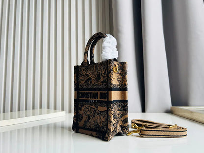 クリスチャン・ディオール ミニブックトート フォンバッグ