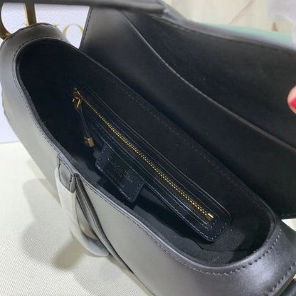 クリスチャン・ディオール サドルバッグ