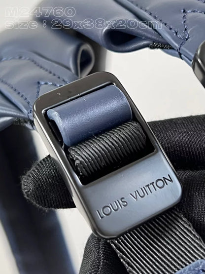 ディスカバリーバックパック インクブルー/ホワイト モノグラムシャドウレザー M24760 – LW333