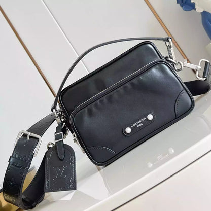 NIL シティバッグ ブラック カーフレザー M13987 – LW285