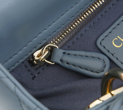 レディディオール