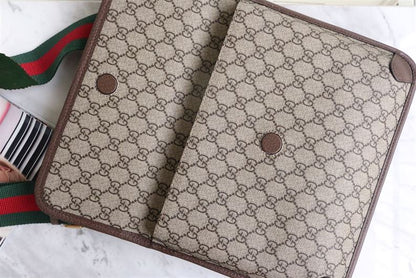 グッチ ネオ ヴィンテージ スモール メッセンジャーバッグ – BG012