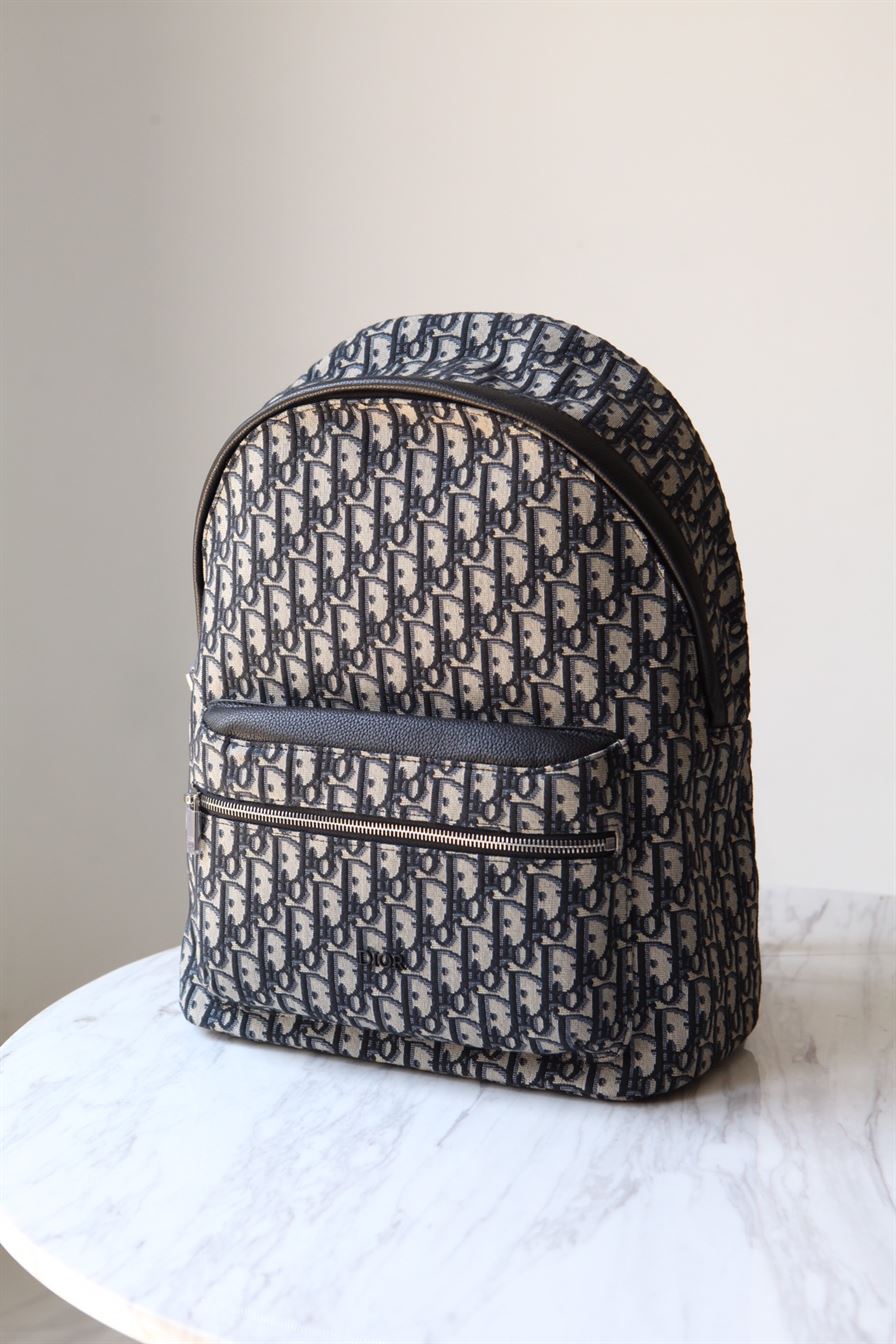 ディオール ライダー バックパック ベージュ＆ブラック ディオール オブリーク ジャカード – DIO028