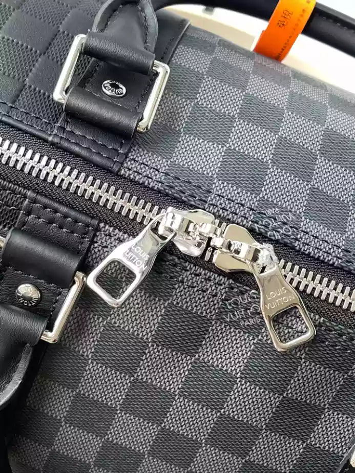 キーポル バンドリエール 50バッグ ブラックグラファイト N40443 – LW367