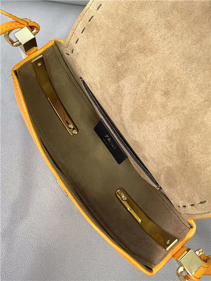 フェンディ サドルバッグ