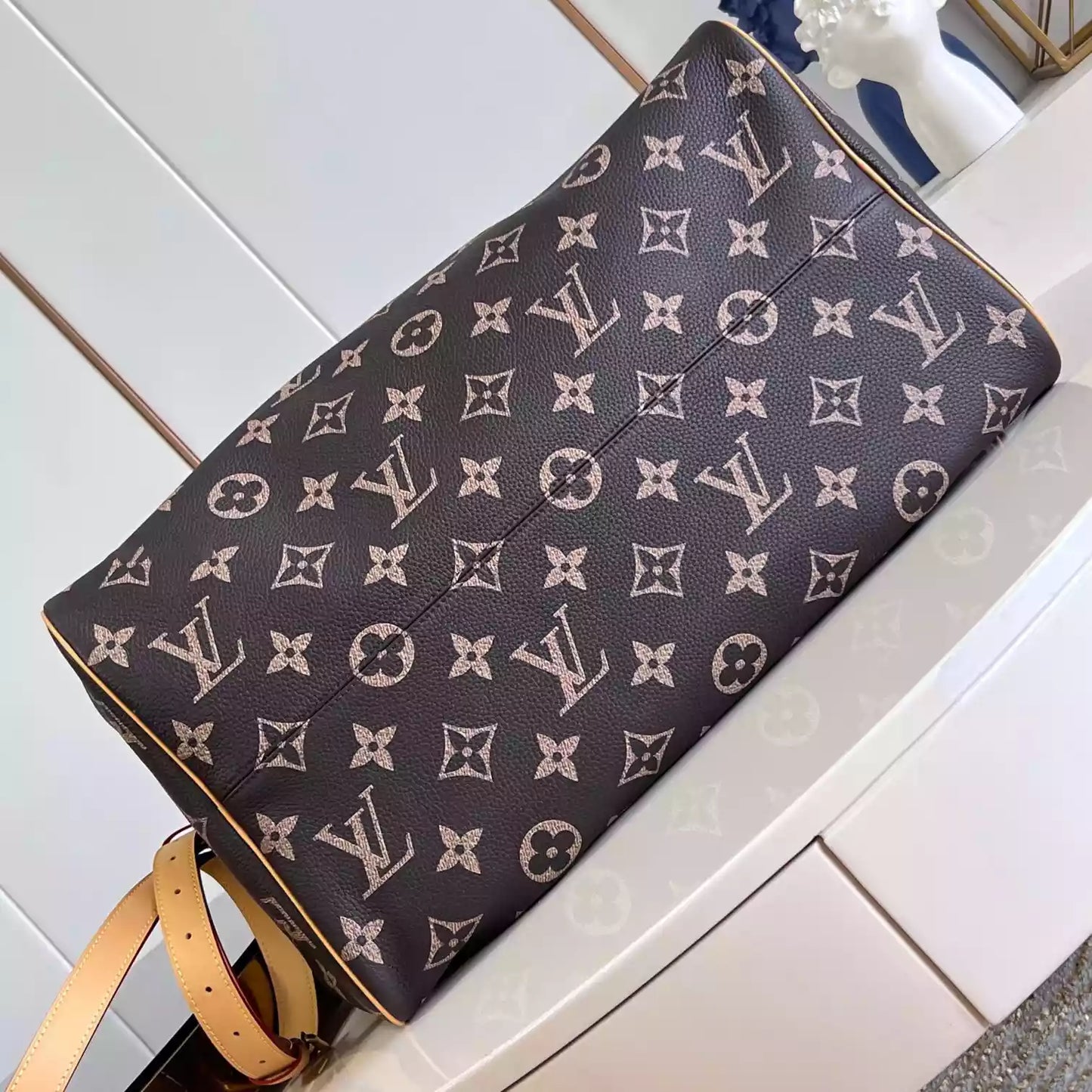 スピーディー P9 バンドリエール 50 モノグラム ソフトカーフスキン M46962 – LW359