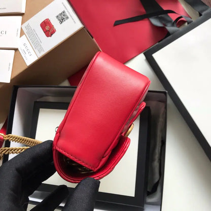 GGマーモント ミニキルティングショルダーバッグ