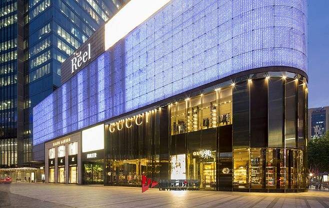 【Gucci公式 旗艦店】（グッチ）ダウンジャケット、ご好評に付き再入荷！