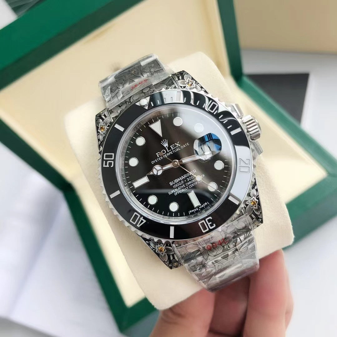 ロレックス サブマリーナーデイト 彫金 116610LV/116610LN