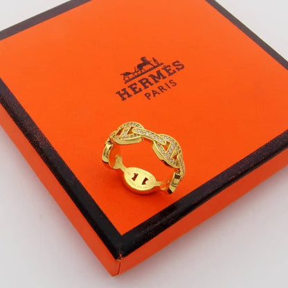 エルメスのロゴ入り偽物リング
